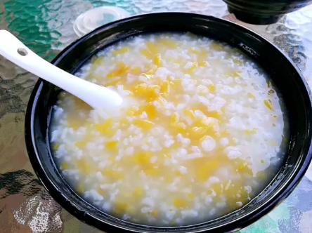 龙海论坛1.png