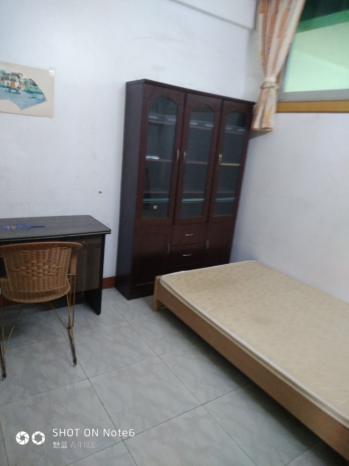 P10520-143200.jpg
