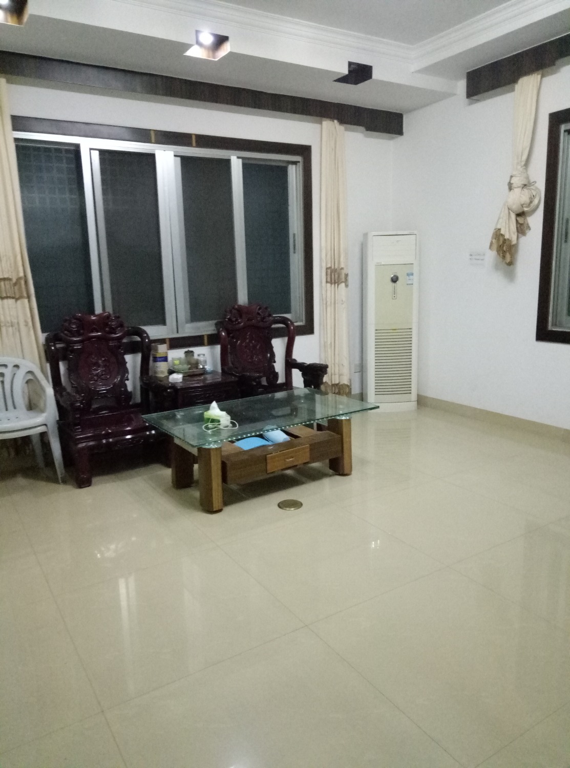 P70811-211725.jpg